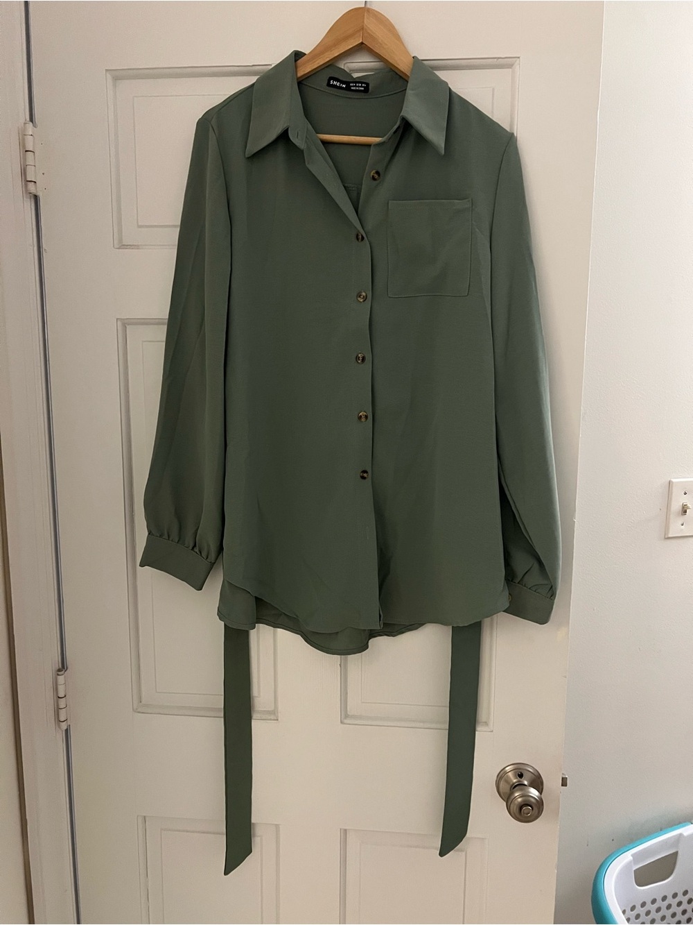 Olive Green Button-Front Long Sleeve Shirt with Waist Ties